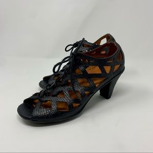 Gentle Souls Okey Dokey Black Leather Lace-Up High Heels Shoes Women Size 7 1/2